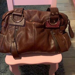 B. Makowsky handbag